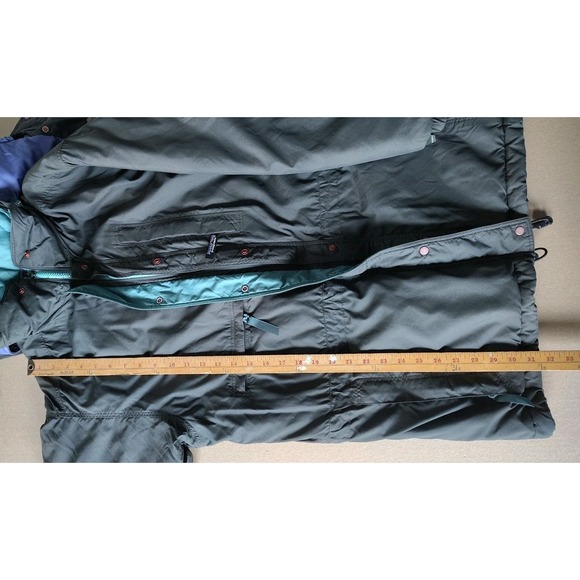 PATAGONIA Women's Parka Size Medium Vintage Ski Snowboarding Gray Purple - Picture 10 of 16